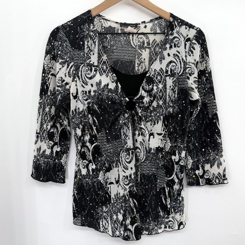 Vintage Y2K Whimsygoth Rhinstone Going Out Top in Black White Size M